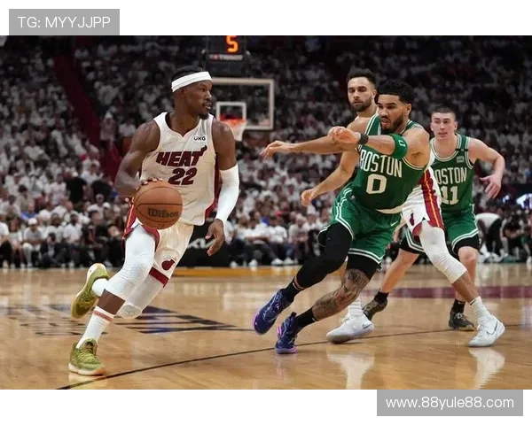 NBA总决赛G4直播:巅峰对决,谁将问鼎总冠军?